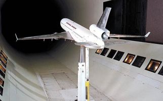Scale aircraft in a wind tunnel