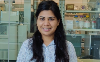 Manpreet Kaur in her lab