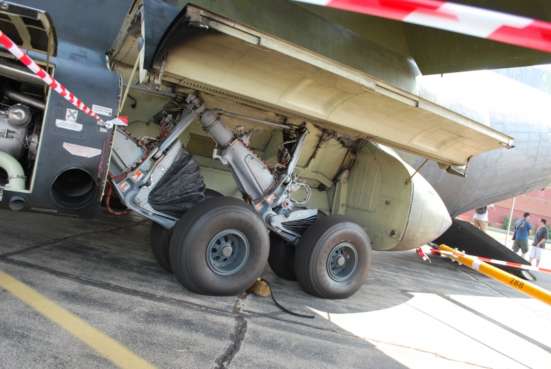 Main landing gear of a C-160 Transall transport airplane