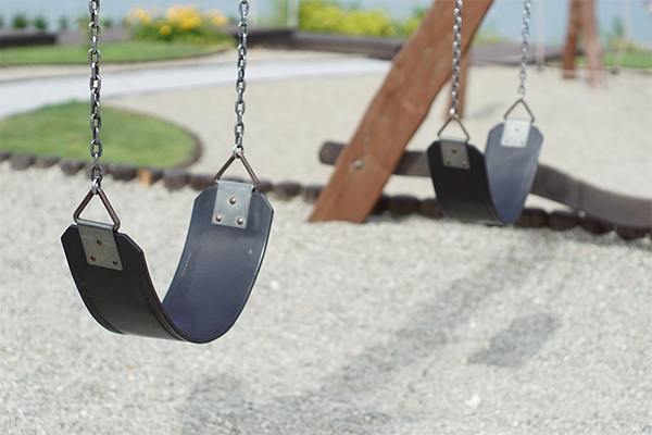 Playground swing 