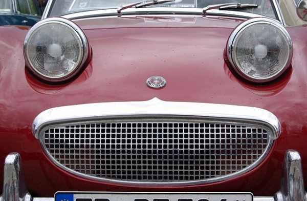  Front grill of an Austin-Healey Sprite AN5