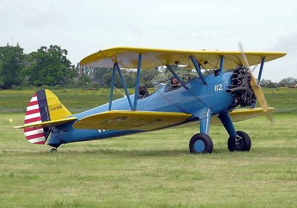 This Stearman aircraft has struts on its wings called N struts